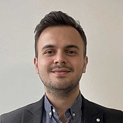 Berat Özgenç